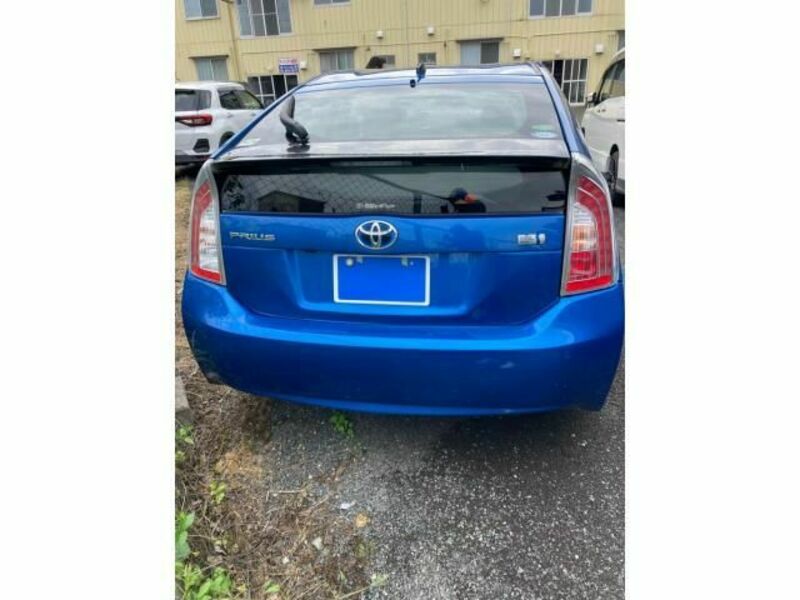 PRIUS-3