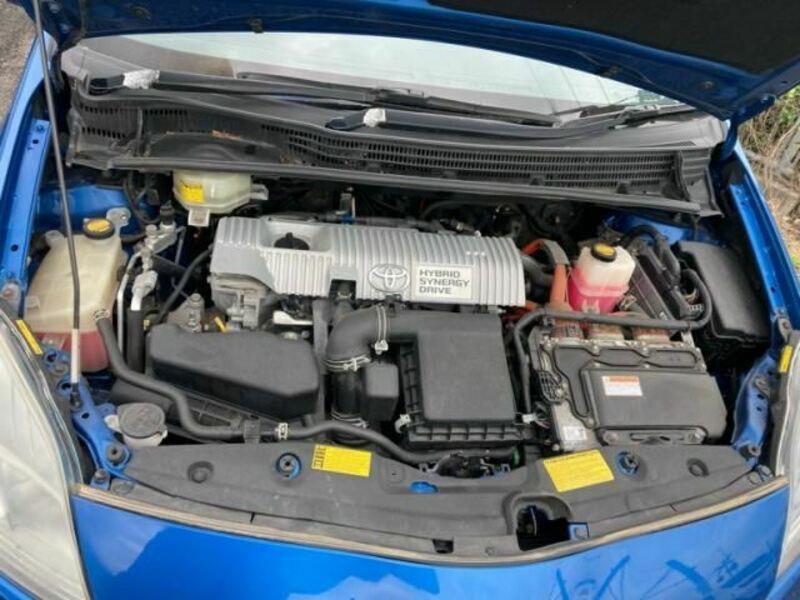 PRIUS-18