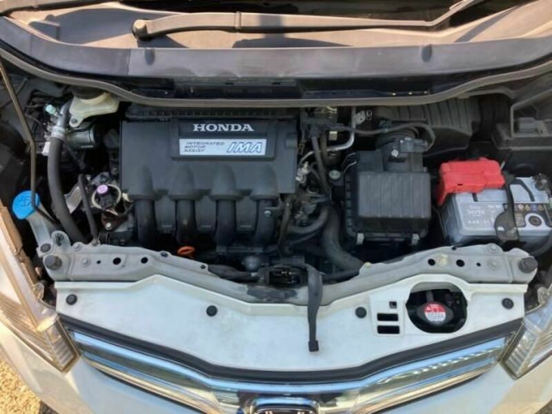 FIT HYBRID