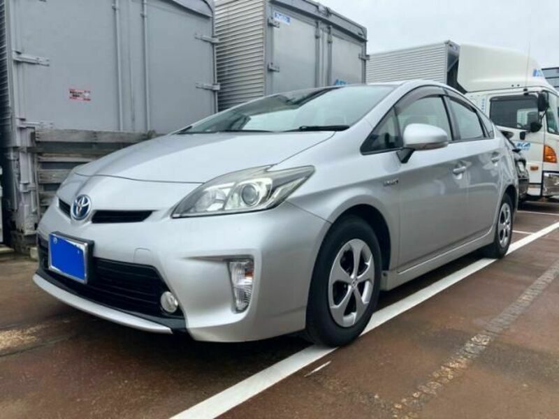 PRIUS-3