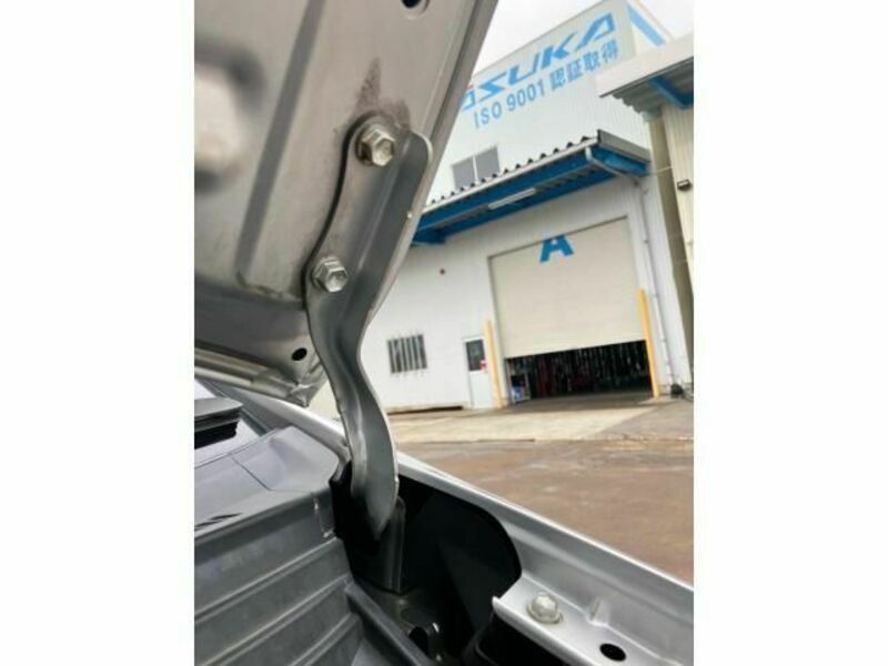 PRIUS-12