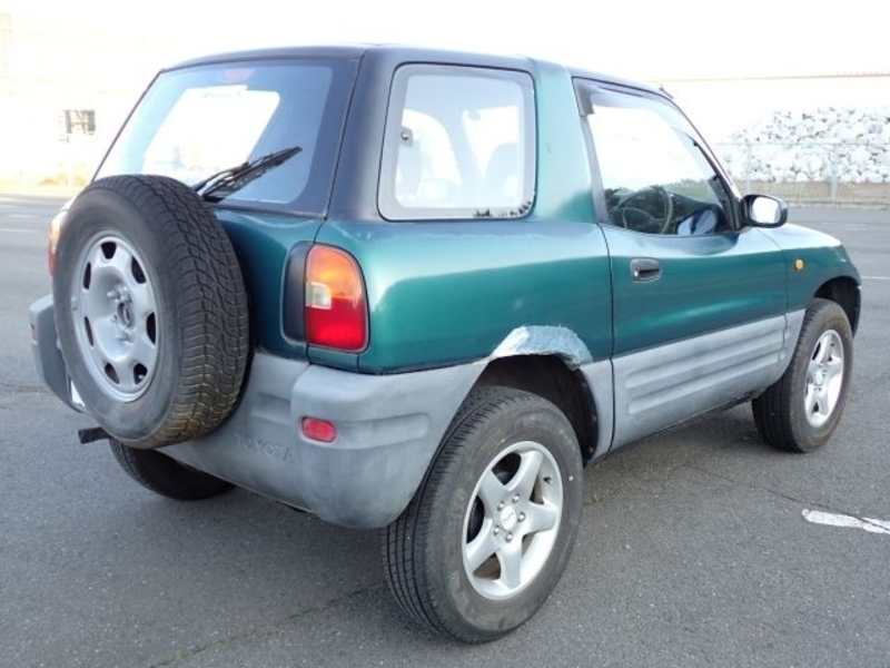 RAV4