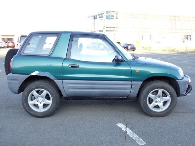 RAV4