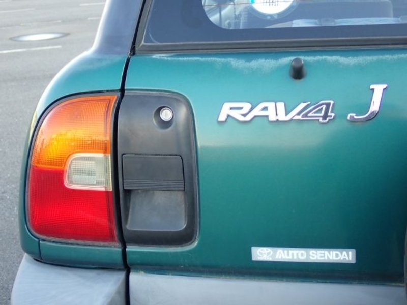 RAV4