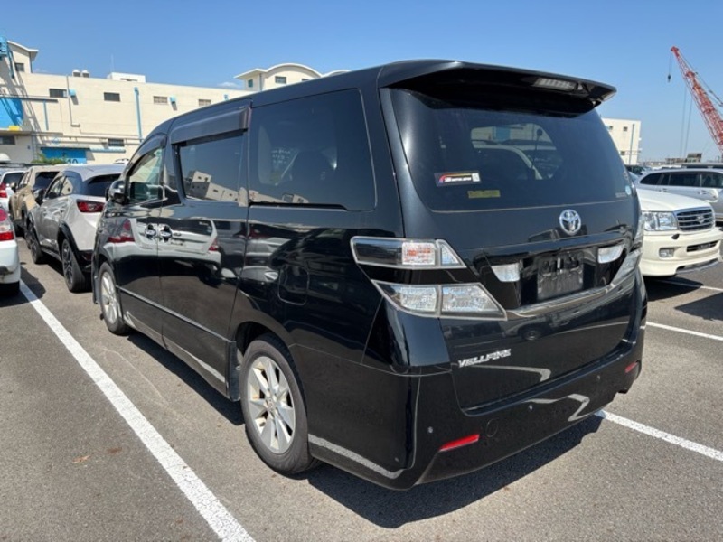 VELLFIRE