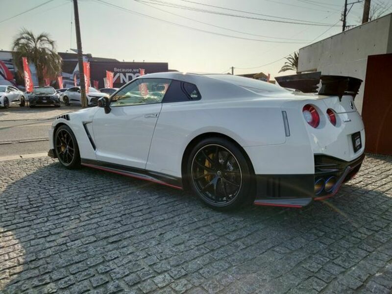 GT-R