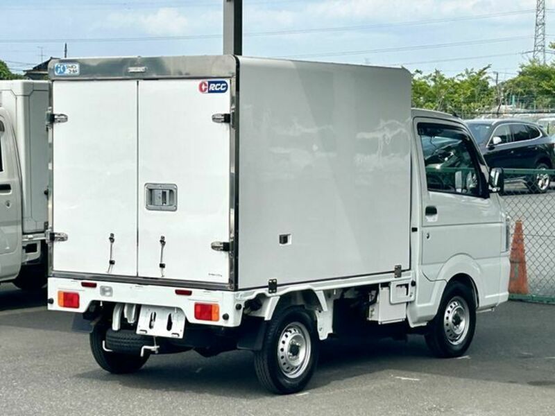 CARRY TRUCK