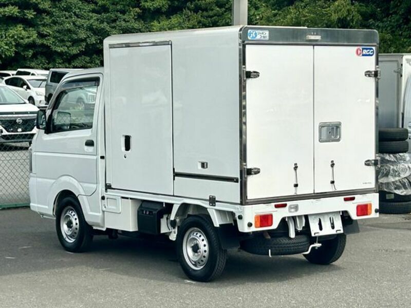 CARRY TRUCK