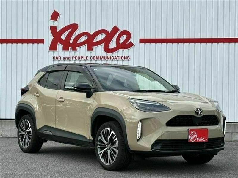 YARIS CROSS-3