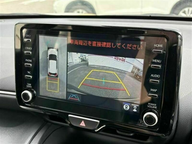 YARIS CROSS-7
