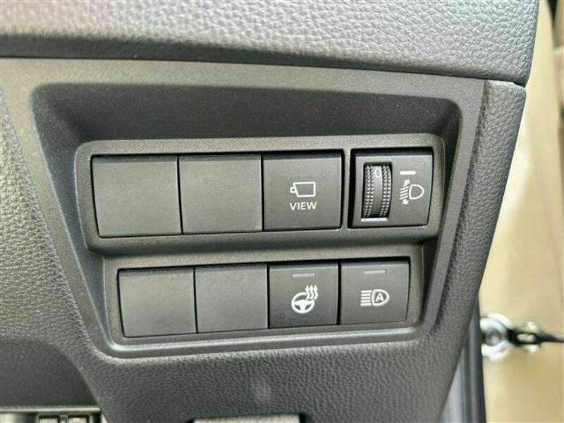 YARIS CROSS-11