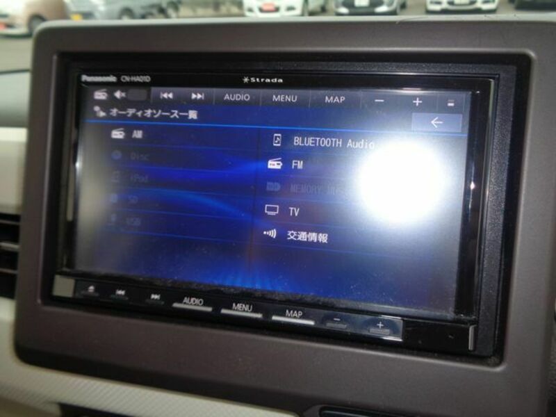 N BOX