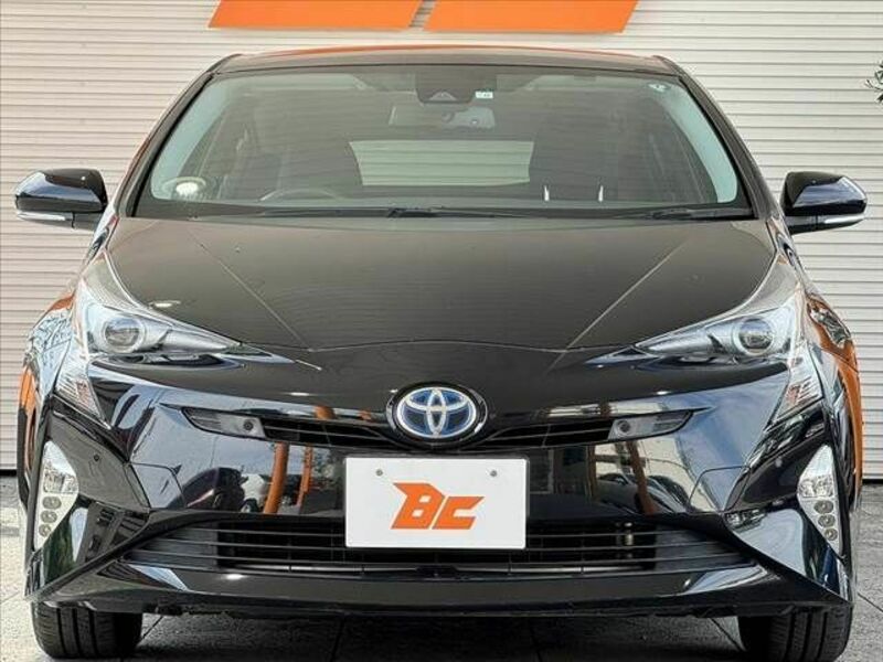 PRIUS-8