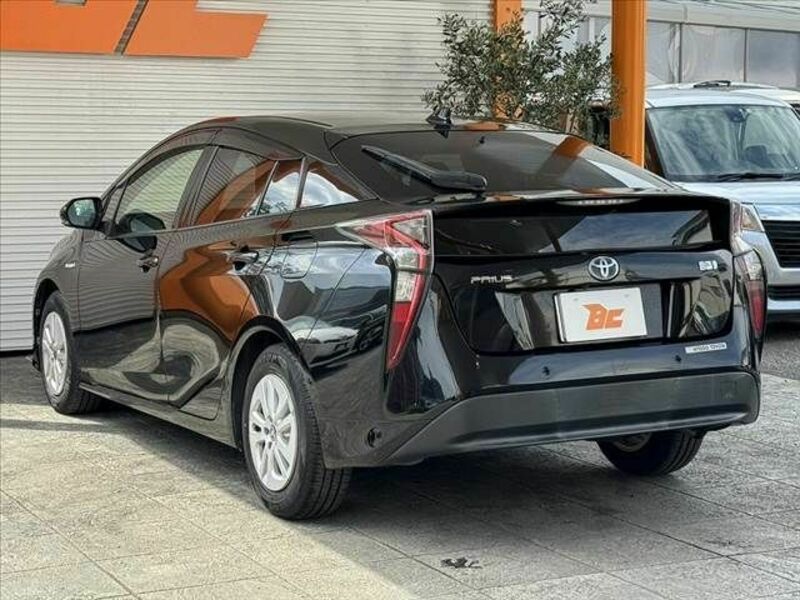 PRIUS-14