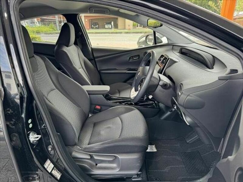 PRIUS-15