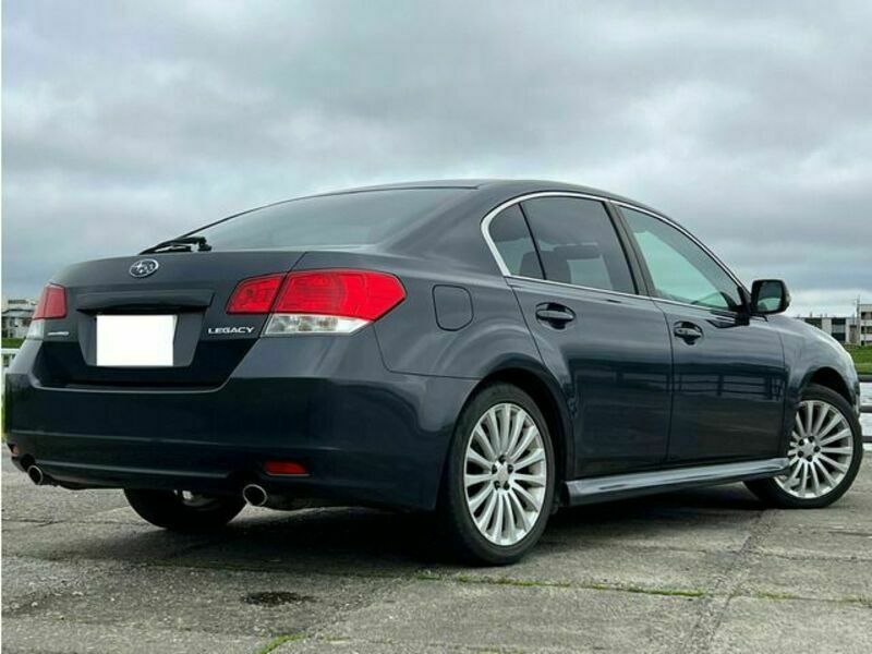 LEGACY B4