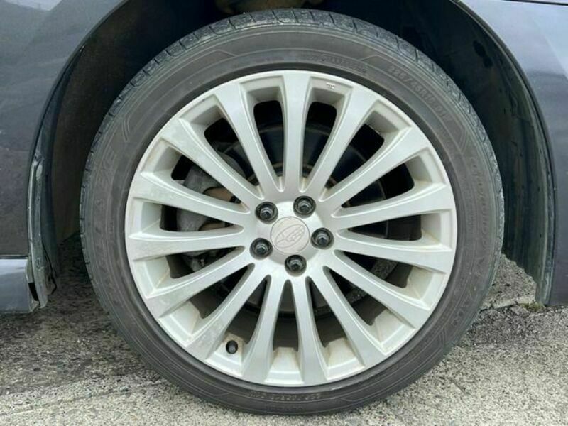 LEGACY B4
