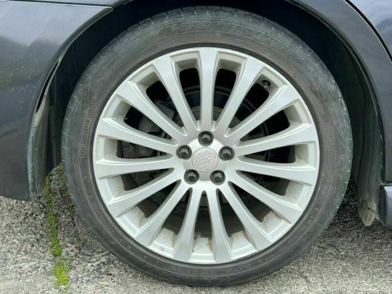 LEGACY B4