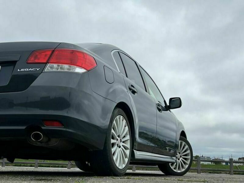 LEGACY B4