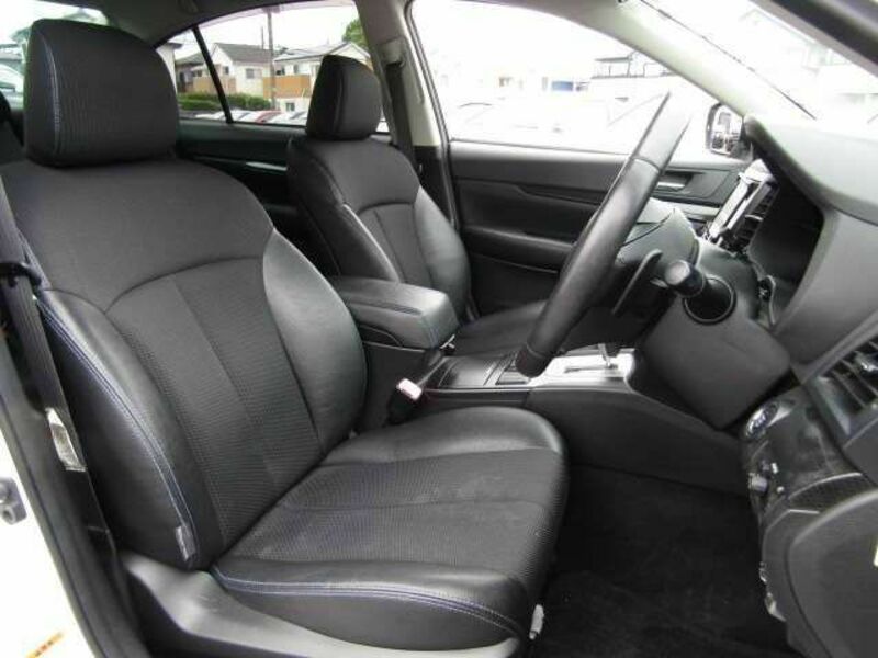 LEGACY B4-17