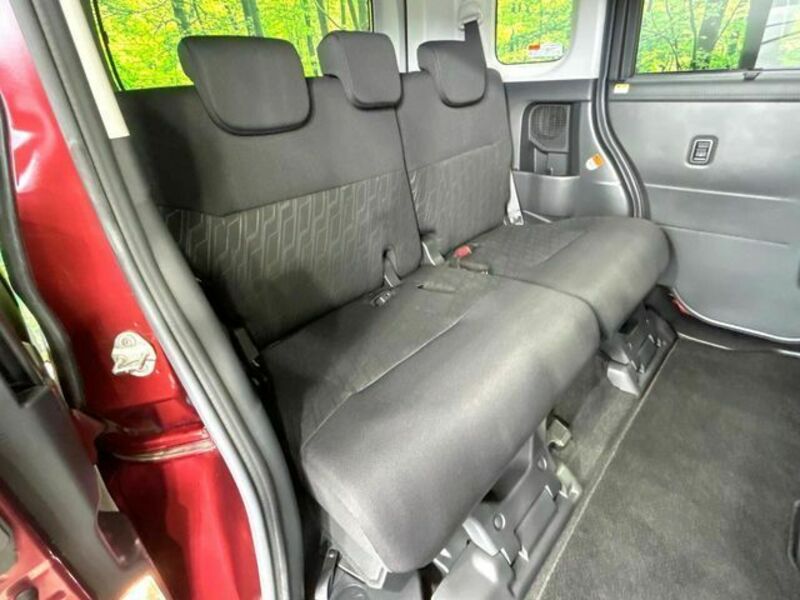 ROOMY-8