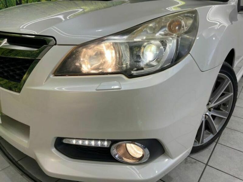 LEGACY B4