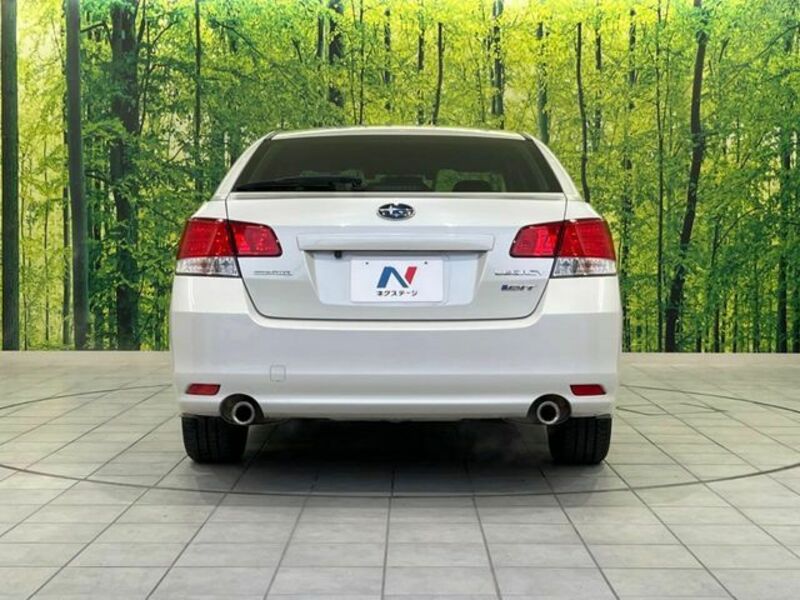 LEGACY B4