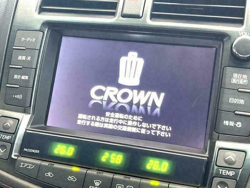 CROWN