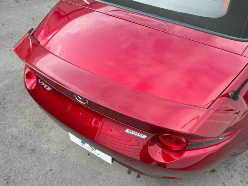 ROADSTER