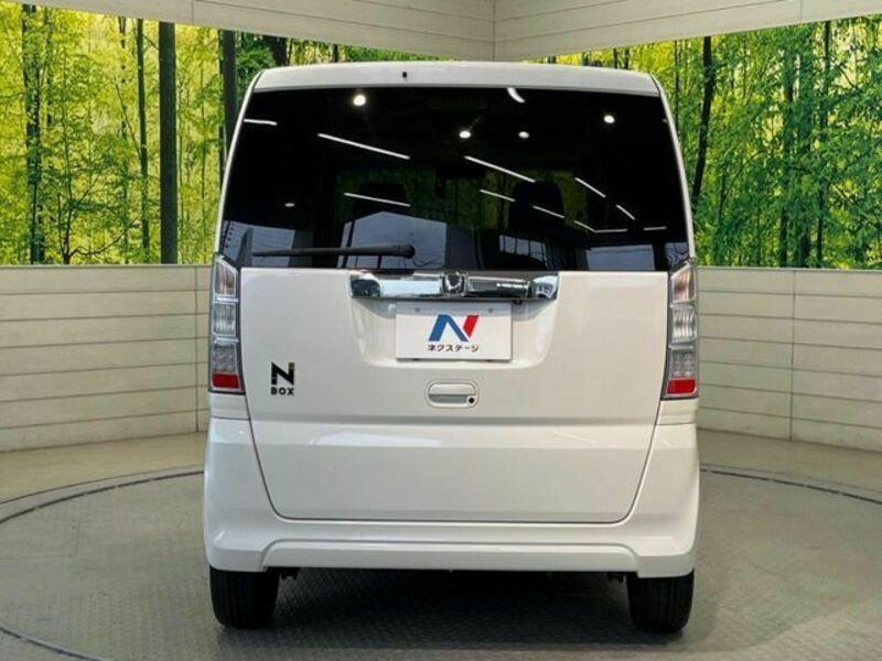 N BOX