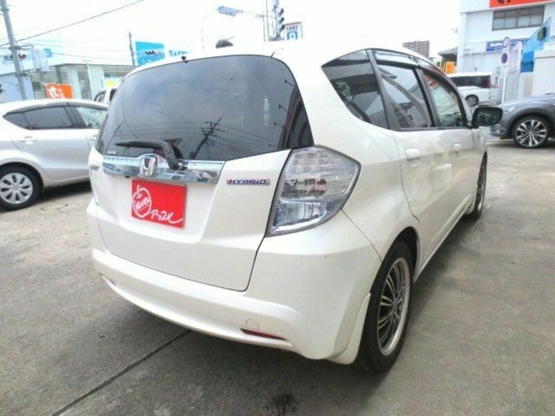 FIT HYBRID