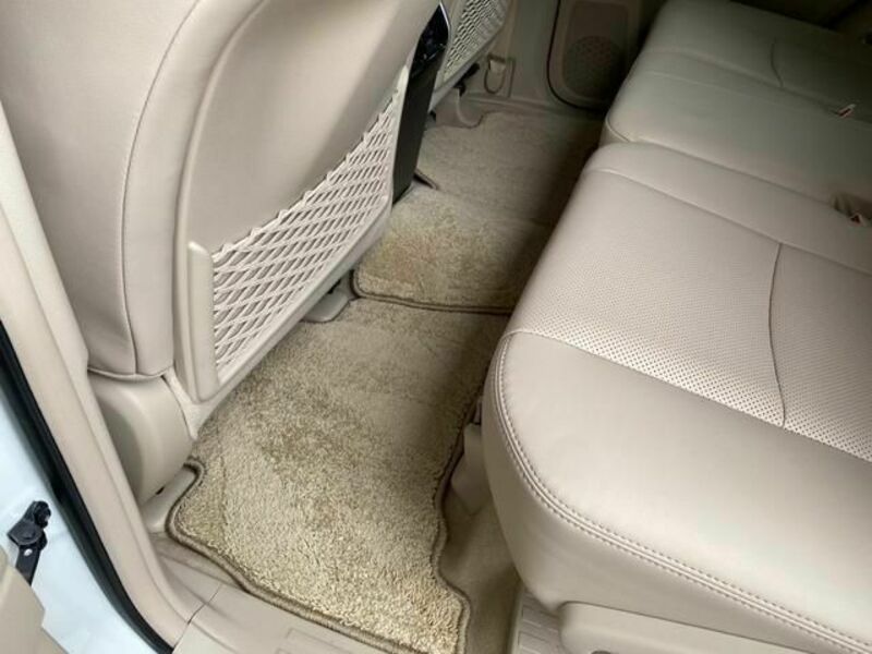 LAND CRUISER PRADO-6