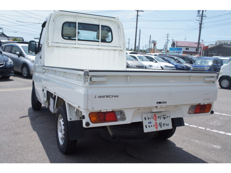 MINICAB TRUCK