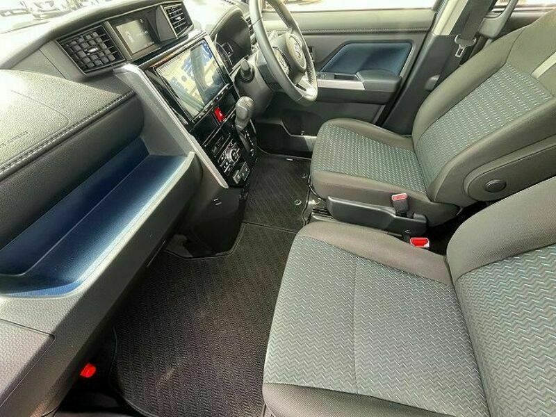 ROOMY-18
