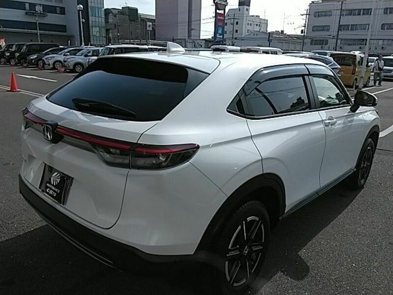 VEZEL-2