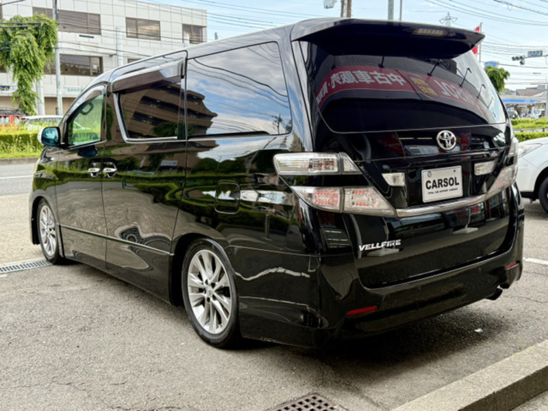 VELLFIRE-13