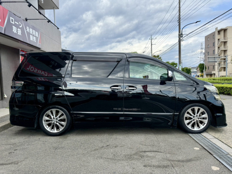 VELLFIRE-16