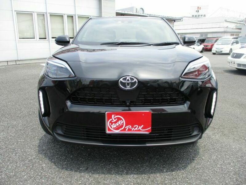 YARIS CROSS