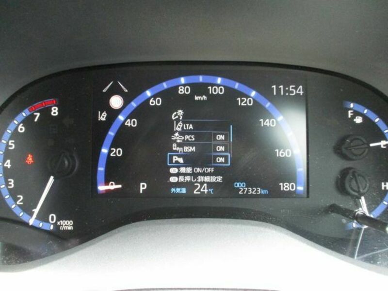 YARIS CROSS