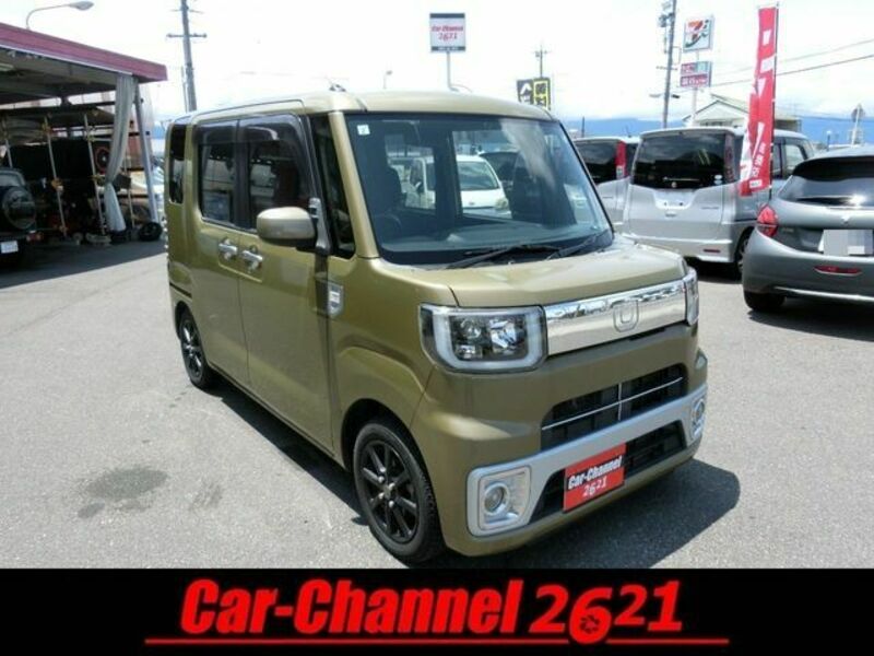 DAIHATSU WAKE