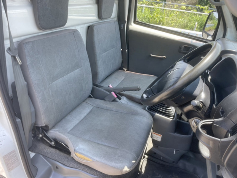 MINICAB TRUCK