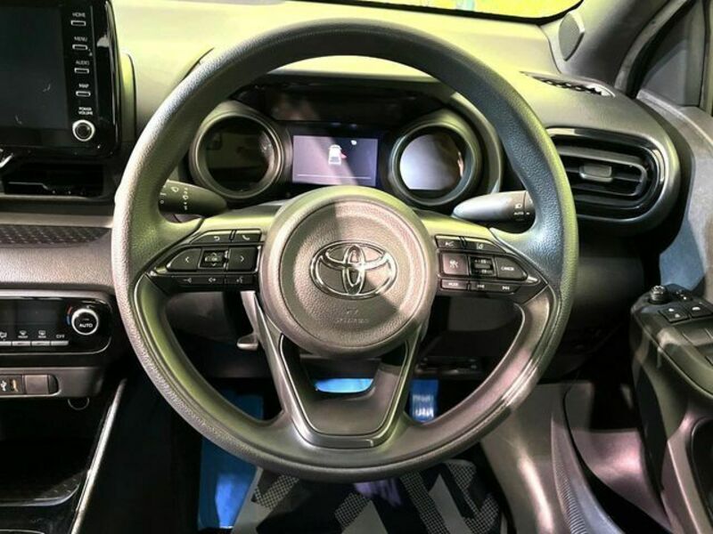YARIS