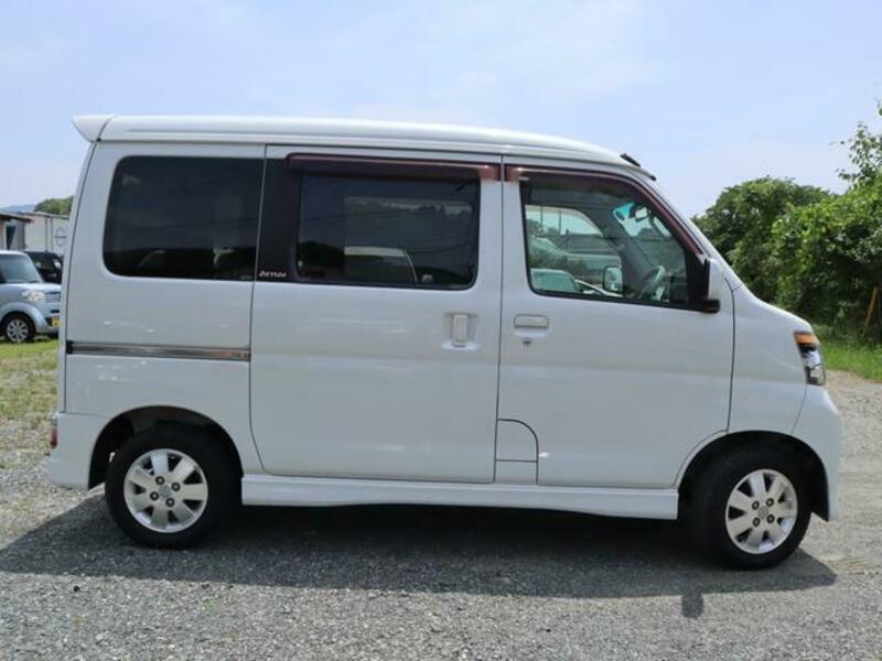 ATRAI WAGON