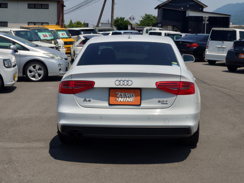 A4