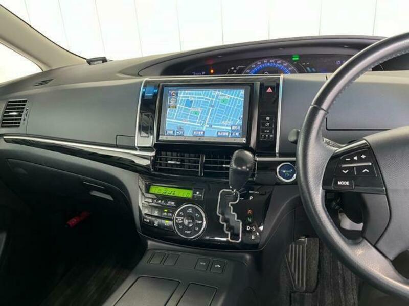 ESTIMA HYBRID