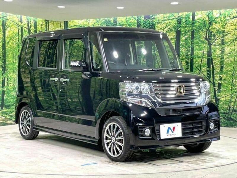 N BOX CUSTOM
