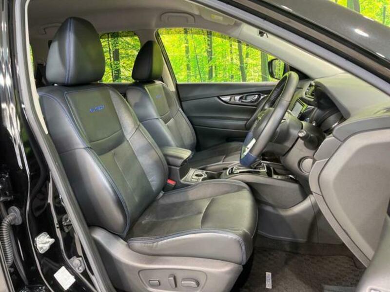 X-TRAIL-7