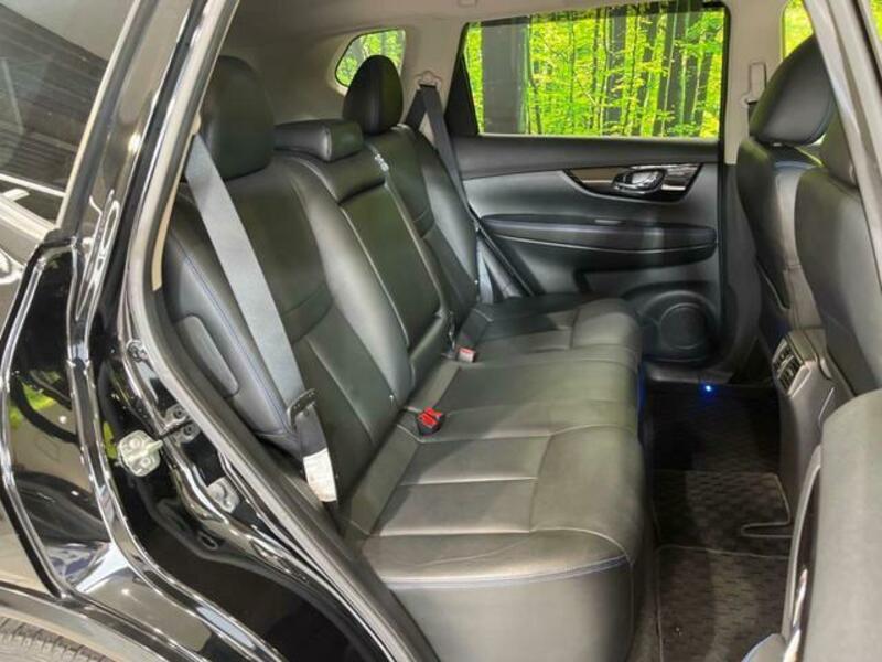 X-TRAIL-8