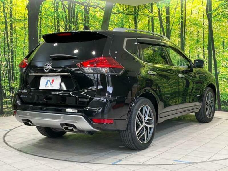 X-TRAIL-12