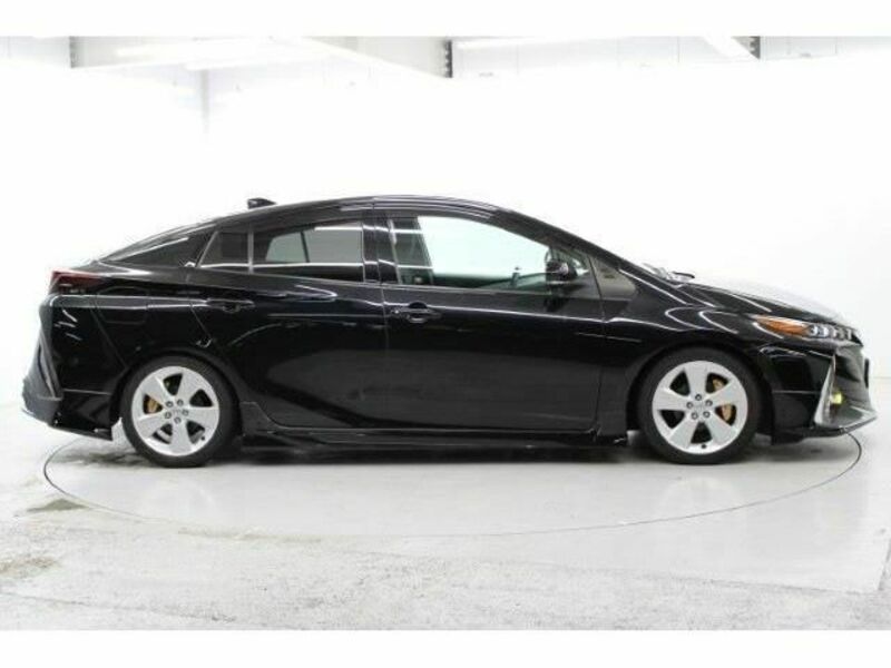 PRIUS PHV-7